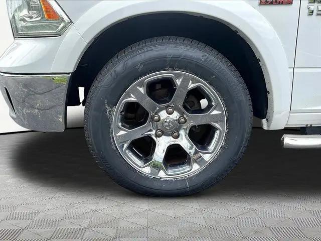 2017 Ram 1500 Laramie Crew Cab 4x4 5'7" Box