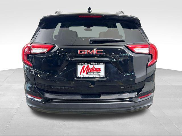 2024 GMC Terrain AWD SLE