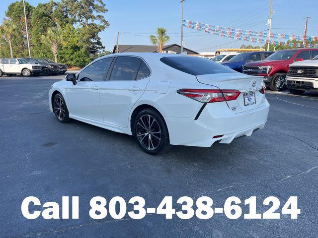 2020 Toyota Camry SE