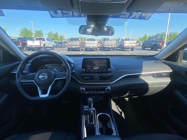 2024 Nissan Altima SV FWD