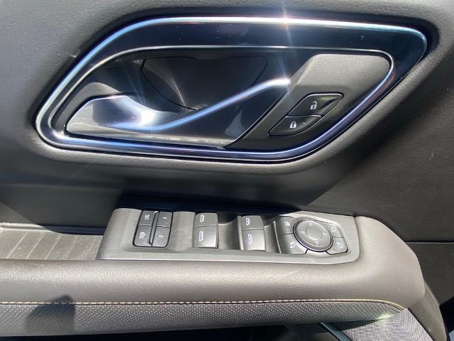 2023 GMC Yukon 4WD AT4