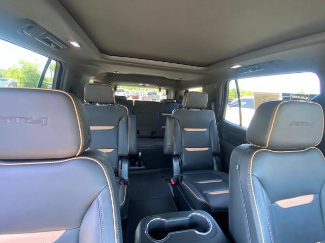 2023 GMC Yukon 4WD AT4