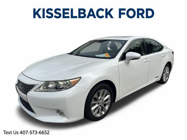2015 Lexus ES 300h Base