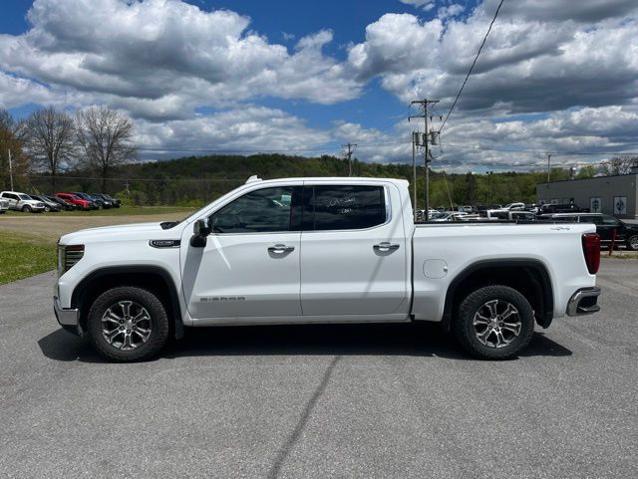 2025 GMC Sierra 1500 4WD Crew Cab Short Box SLT