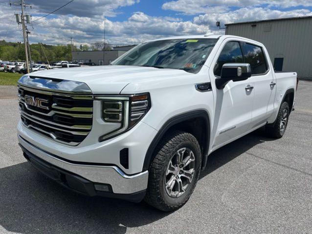 2025 GMC Sierra 1500 4WD Crew Cab Short Box SLT