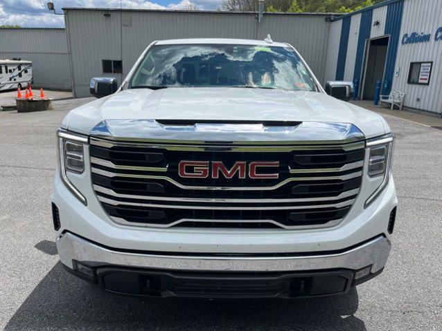 2025 GMC Sierra 1500 4WD Crew Cab Short Box SLT