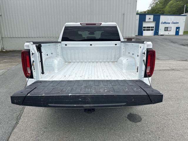 2025 GMC Sierra 1500 4WD Crew Cab Short Box SLT