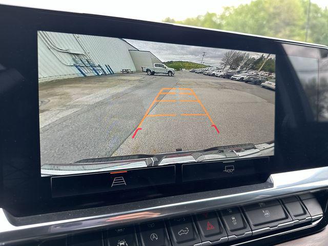 2025 GMC Sierra 1500 4WD Crew Cab Short Box SLT