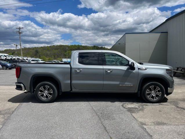 2025 GMC Sierra 1500 4WD Crew Cab Short Box SLT