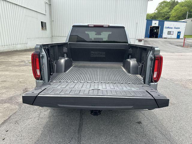 2025 GMC Sierra 1500 4WD Crew Cab Short Box SLT
