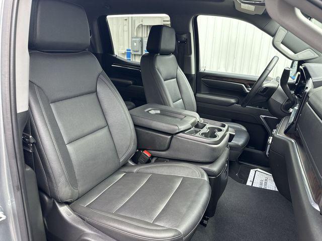 2025 GMC Sierra 1500 4WD Crew Cab Short Box SLT
