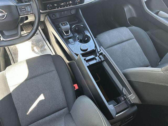 2025 Nissan Rogue SV Intelligent AWD
