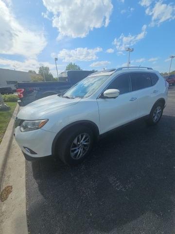 2015 Nissan Rogue SL for sale in Naperville, IL