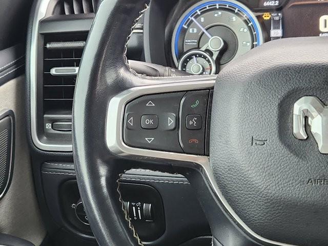 2022 Ram 1500 Limited Crew Cab 4x4 5'7" Box