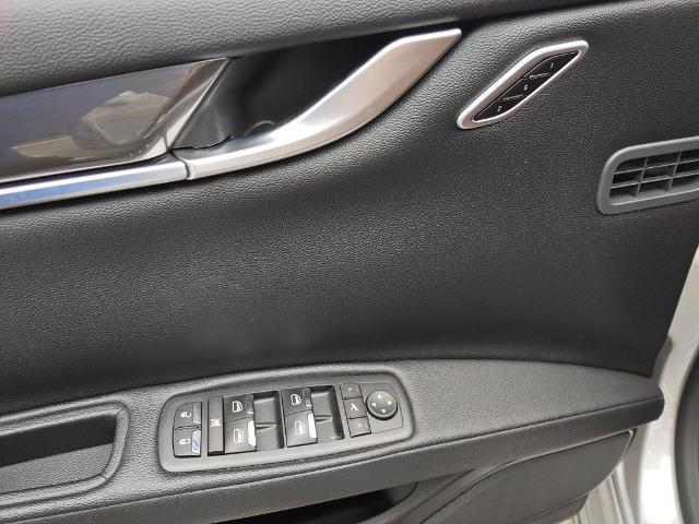 2017 Maserati Ghibli Base