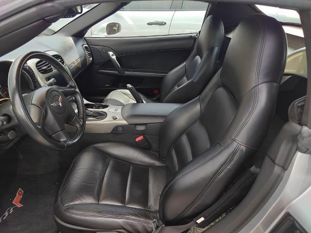2005 Chevrolet Corvette Base