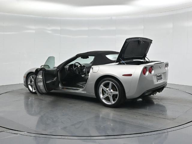 2005 Chevrolet Corvette Base