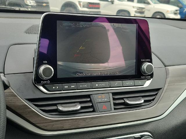 2025 Nissan Altima SV FWD