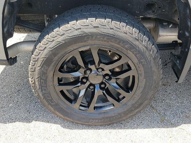 2021 Chevrolet Silverado 1500 2WD Crew Cab Short Bed Custom