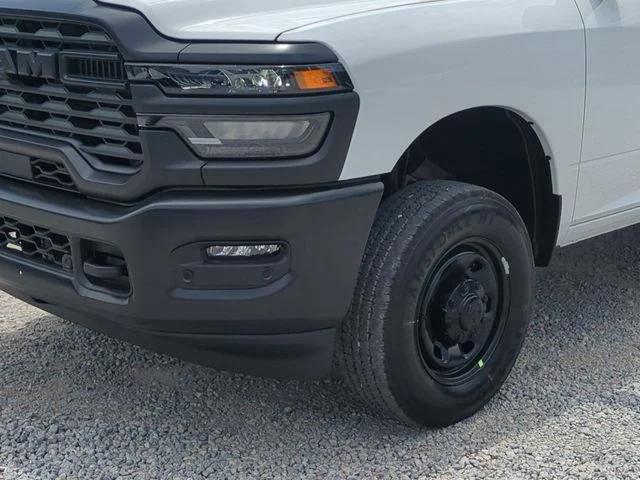 New 2026 Bright White Clear-Coat Exterior Paint RAM TRADESMAN image 9