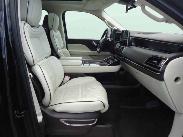 2019 Lincoln Navigator L Black Label