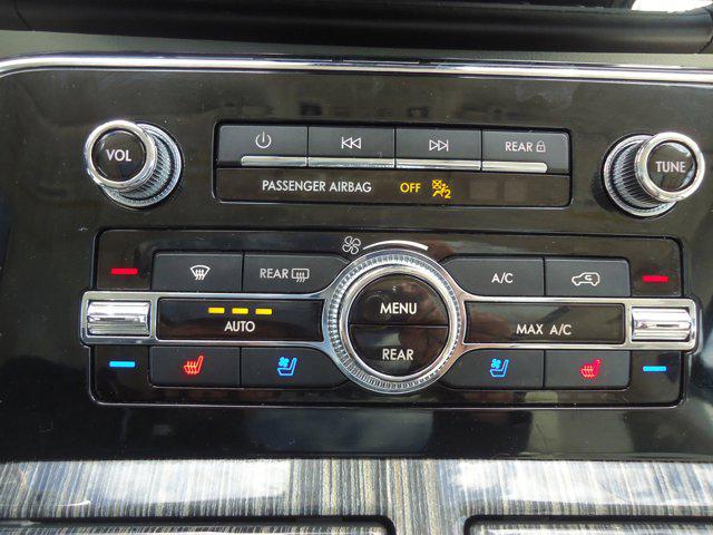2019 Lincoln Navigator L Black Label