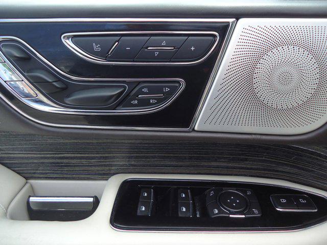 2019 Lincoln Navigator L Black Label