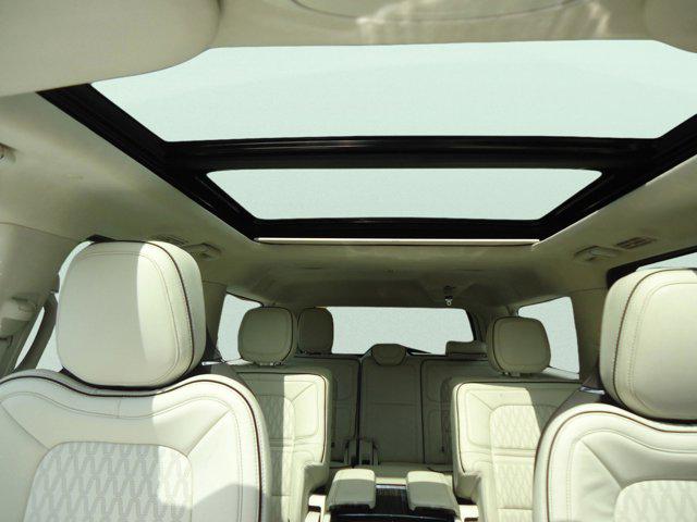 2019 Lincoln Navigator L Black Label