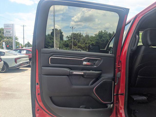 2024 Ram 1500 Laramie Crew Cab 4x2 5'7" Box