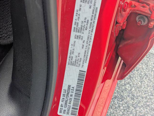 2024 Ram 1500 Laramie Crew Cab 4x2 5'7" Box