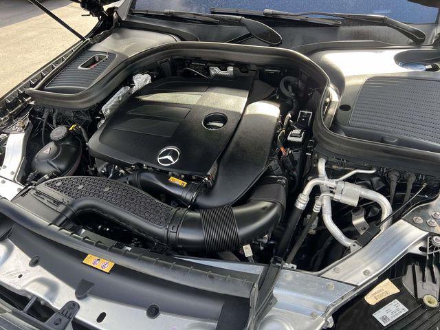 2022 Mercedes-Benz GLC 4MATIC SUV