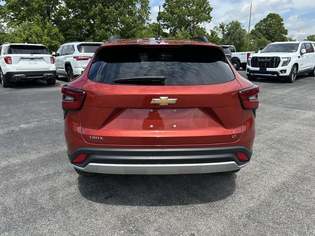 2024 Chevrolet Trax FWD LT