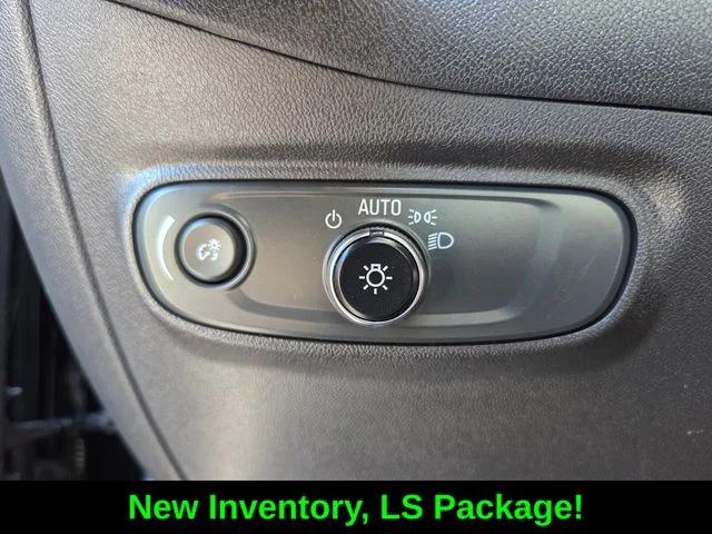 2023 Chevrolet Equinox FWD LS