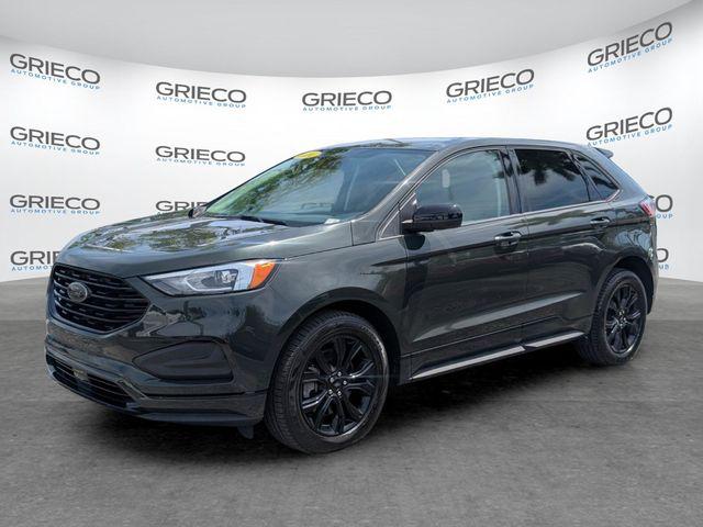 2022 Ford Edge SE