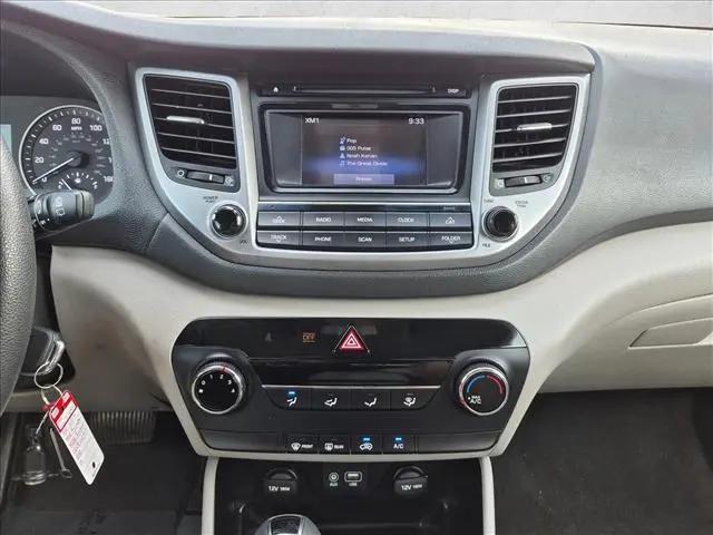 2016 Hyundai Tucson SE