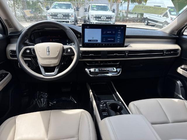 2025 Lincoln Corsair Premiere