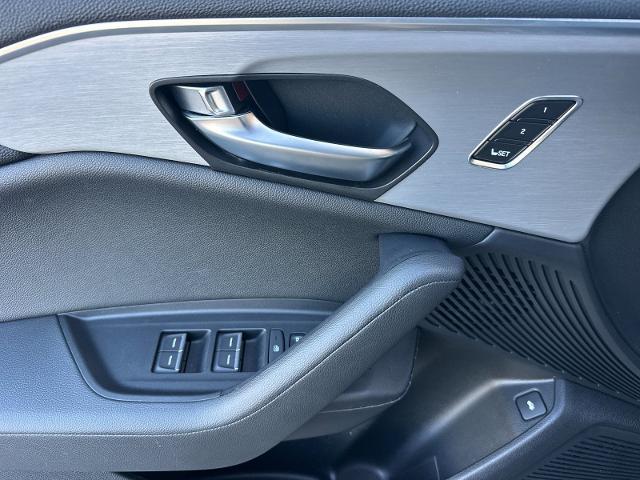 2023 Acura TLX Standard