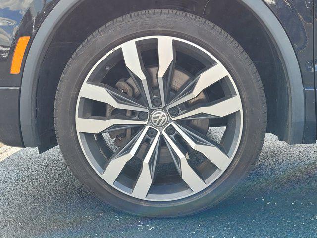 2019 Volkswagen Tiguan 2.0T SEL Premium R-Line