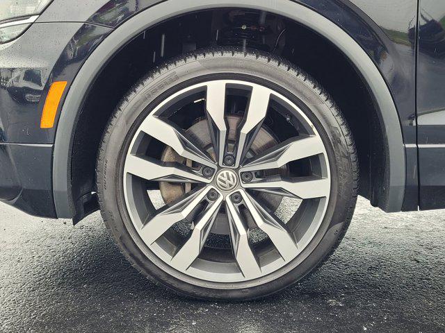 2019 Volkswagen Tiguan 2.0T SEL Premium R-Line
