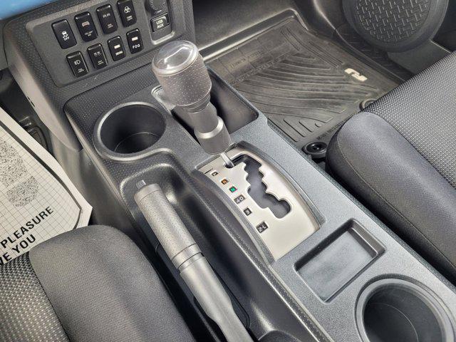 2013 Toyota FJ Cruiser Base