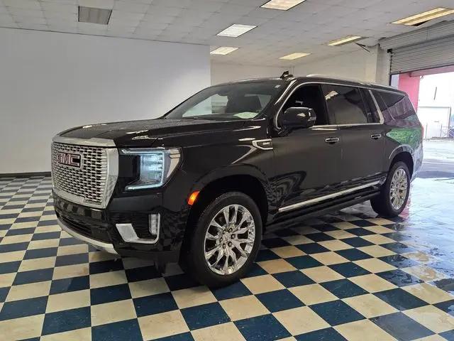 2023 GMC Yukon XL 4WD Denali