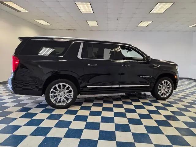 2023 GMC Yukon XL 4WD Denali