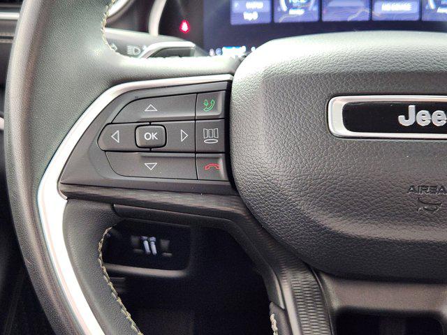 2023 Jeep Grand Cherokee L Laredo 4x4