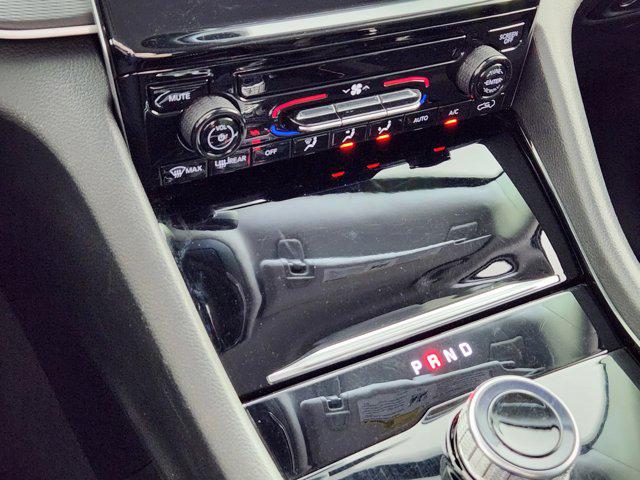 2023 Jeep Grand Cherokee L Laredo 4x4