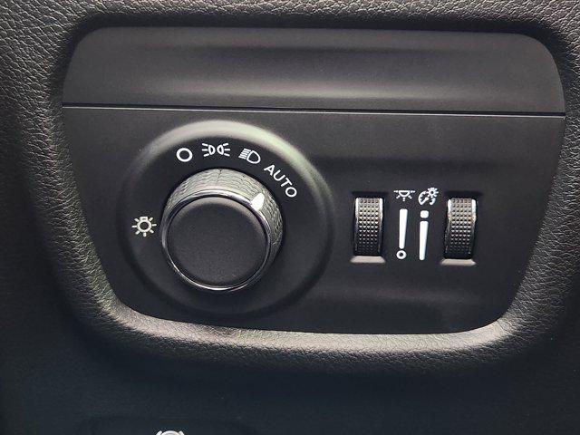 2023 Jeep Grand Cherokee L Laredo 4x4