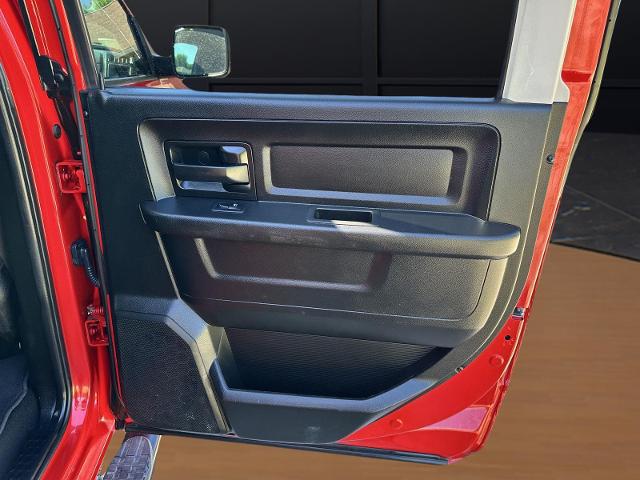 2020 Ram 1500 Express Crew Cab 4x4 5'7" Box