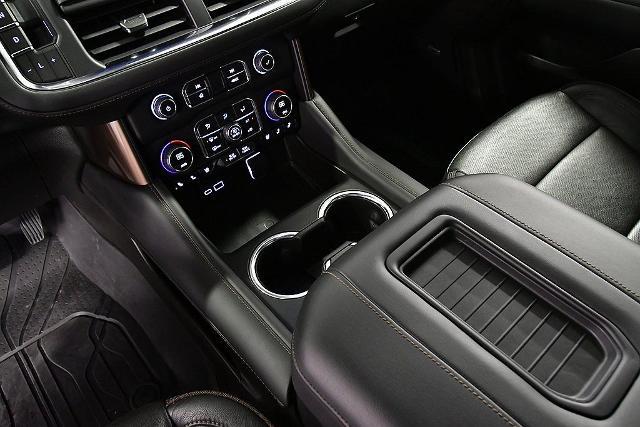 2024 Chevrolet Suburban 4WD High Country