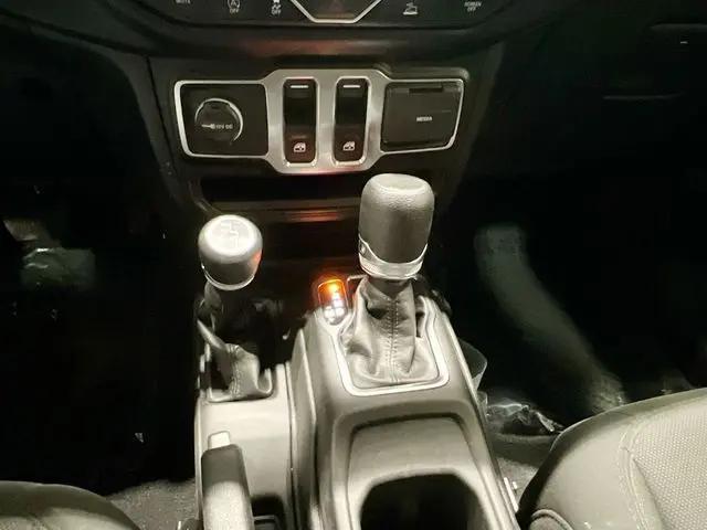 2023 Jeep Wrangler 2-Door Sport S 4x4