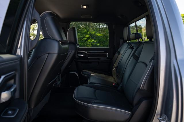 2022 Ram 3500 Laramie Crew Cab 4x4 8' Box