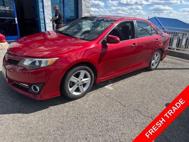 2014 Toyota Camry SE for sale in Alexandria, KY